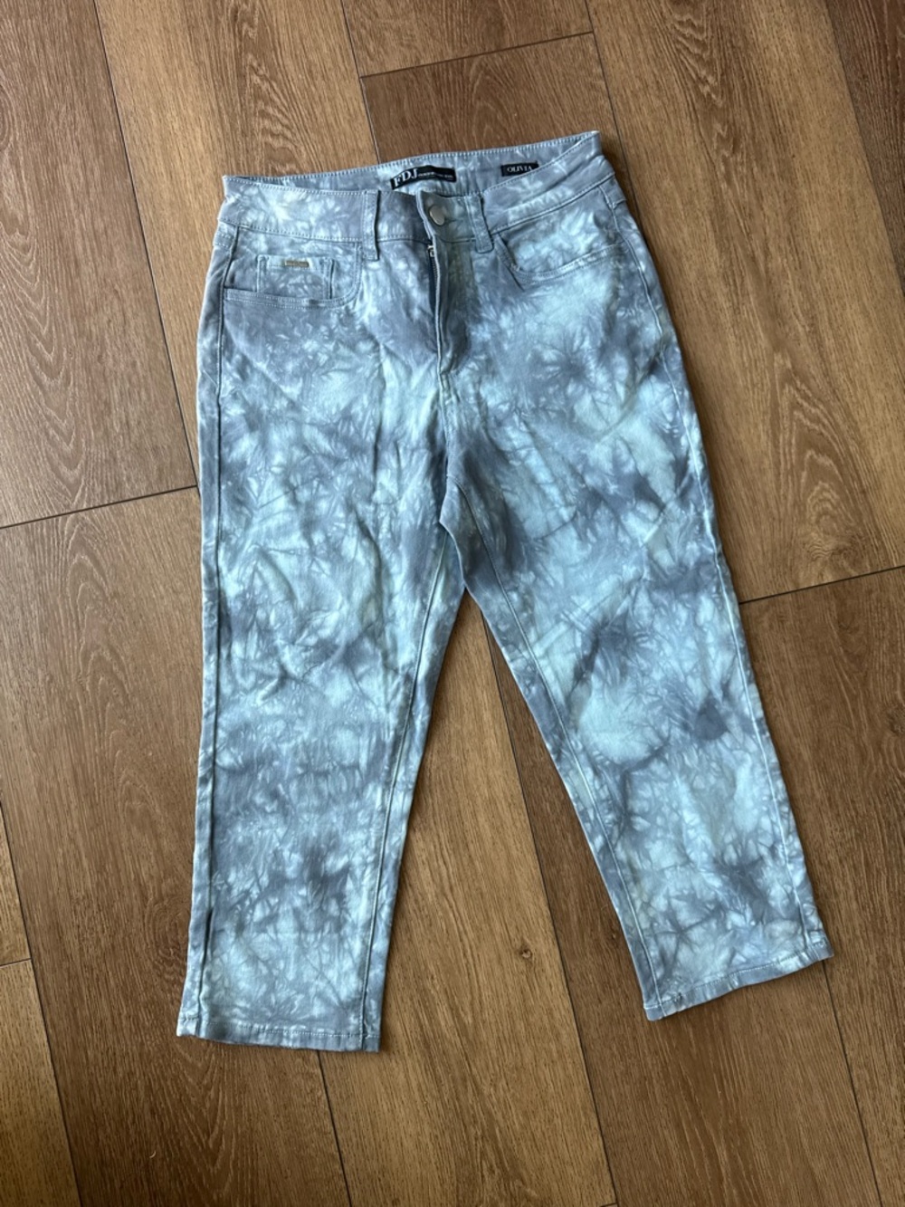 FDJ Tie-Dye Olivia Crop Jeans in Light Blue